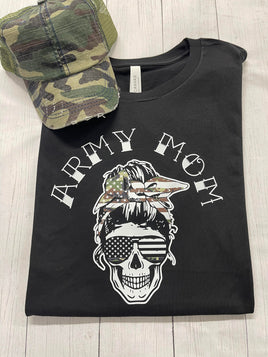Army Mom Skull T-Shirt